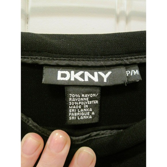 DKNY Black Skirt sz Petite M Ruffle Stretch Knit - Picture 3 of 3